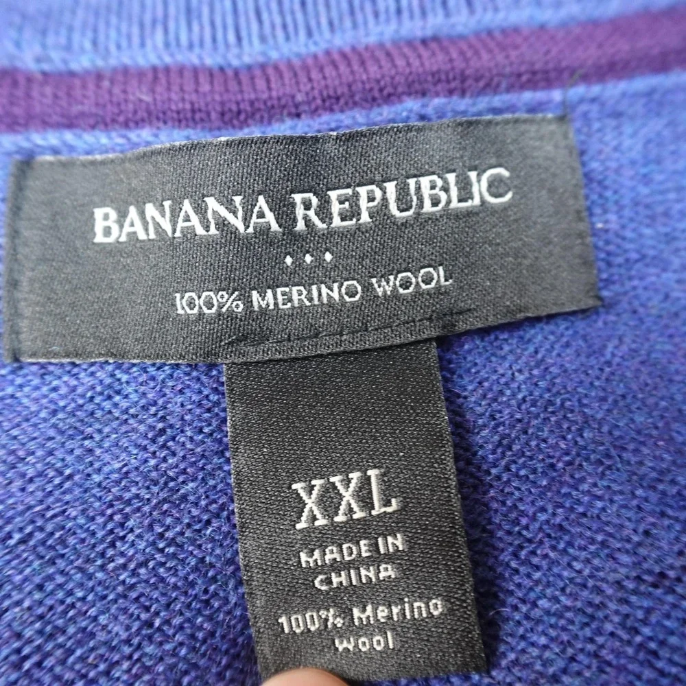 Banana Republic Sweater Mens 2XL Blue Merino Wool V Neck Knit Pullover Vest Soft